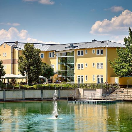 Hotel Am See Neutraubling Zewnętrze zdjęcie