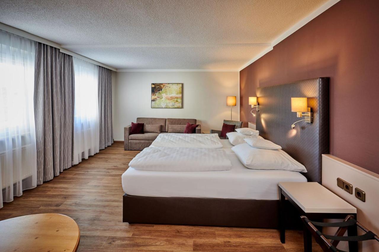 Hotel Am See Neutraubling Zewnętrze zdjęcie