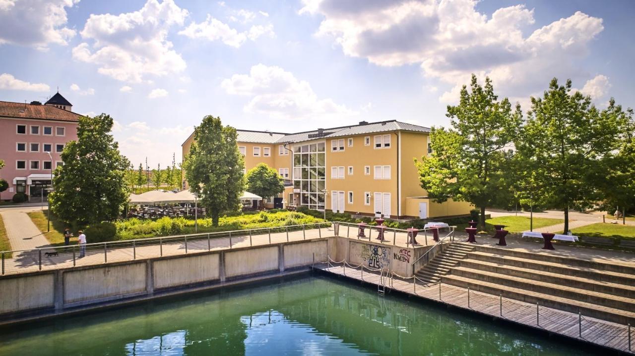 Hotel Am See Neutraubling Zewnętrze zdjęcie