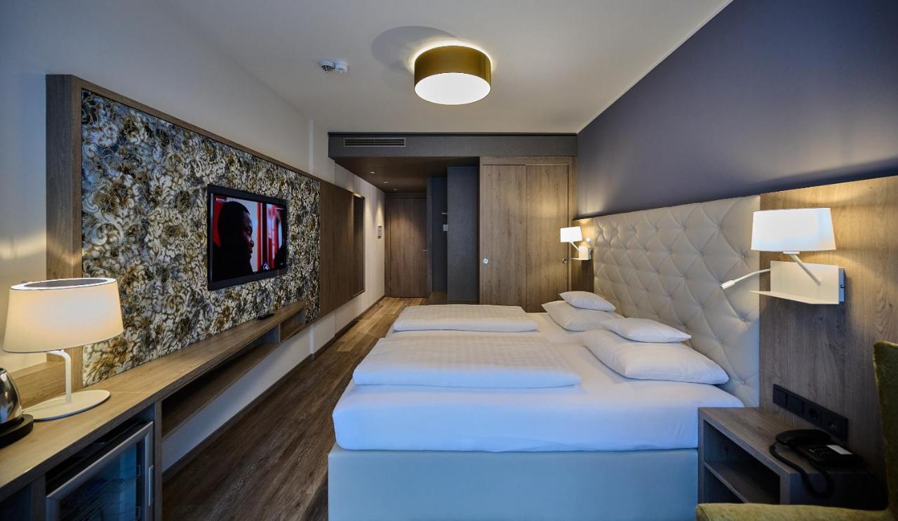 Hotel Am See Neutraubling Zewnętrze zdjęcie